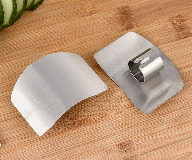 Stainless Steel Finger Guard – Portable Safe Vegetable Cutting Tool