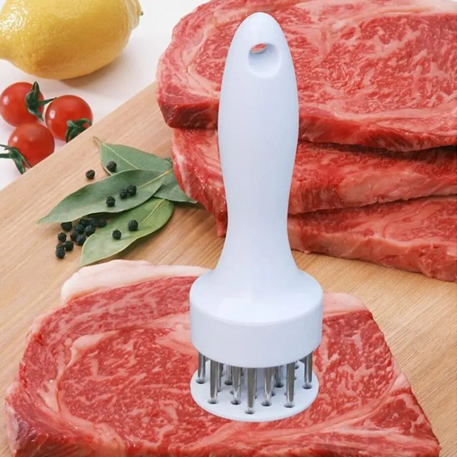 Meat Tenderizer with Stainless Steel Needles – Quick & Easy Meat Tool