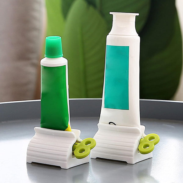 Rolling Tube Toothpaste Squeezer – Easy-to-Use Tube Roller for Bathroom & Kitchen