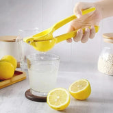 Manual Citrus Lemon Squeezer – Easy Handheld Juicer for Lemons, Limes & Oranges