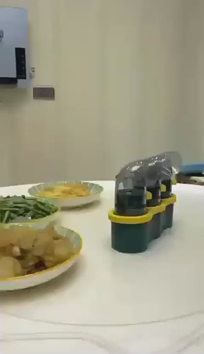 0.5 Gram Measurement Click Spice Bottle